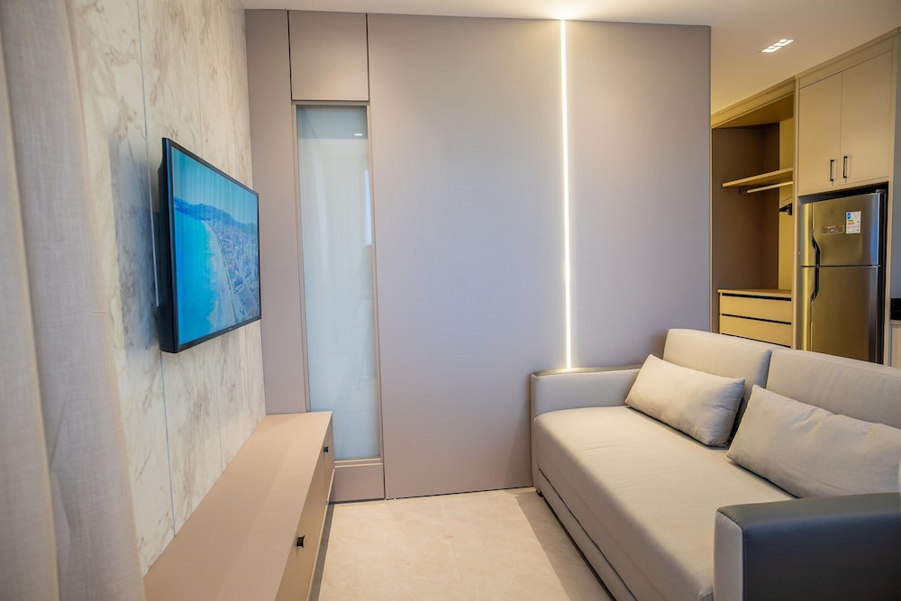 Elegance Residence