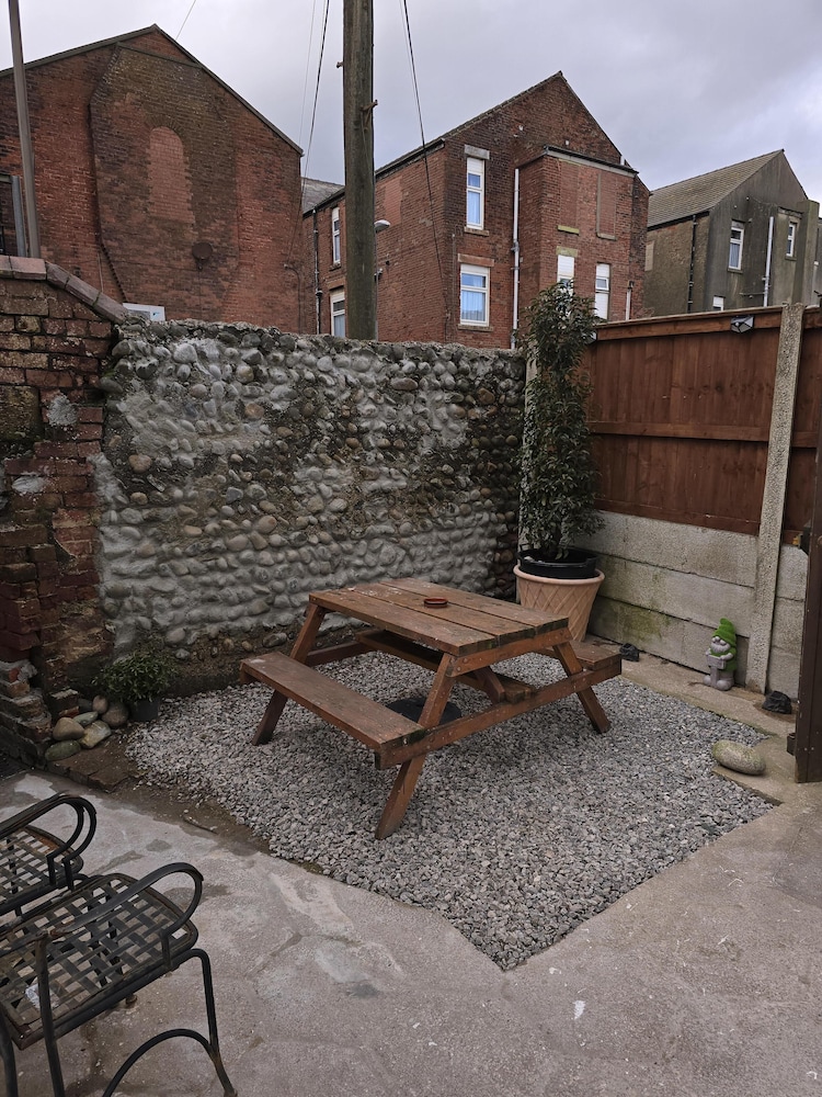 Photo 25