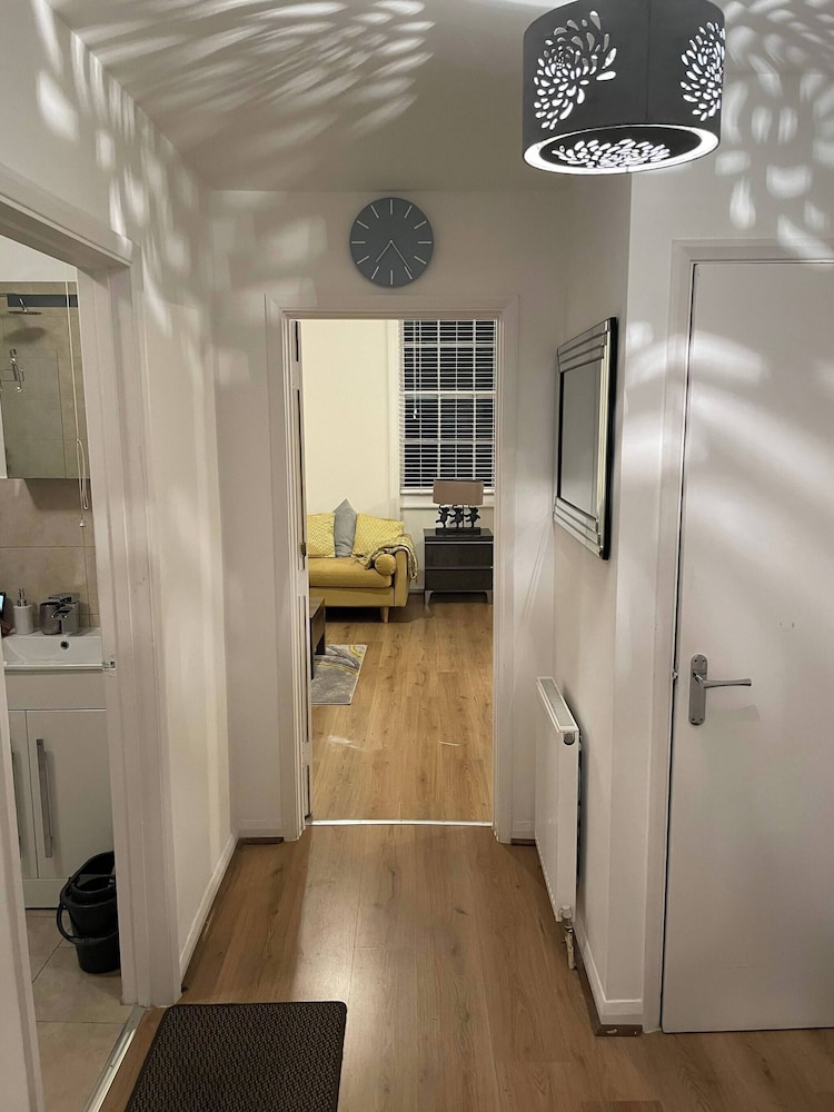 Cozy 1-bedroom Apartment Near Margate Seafront
