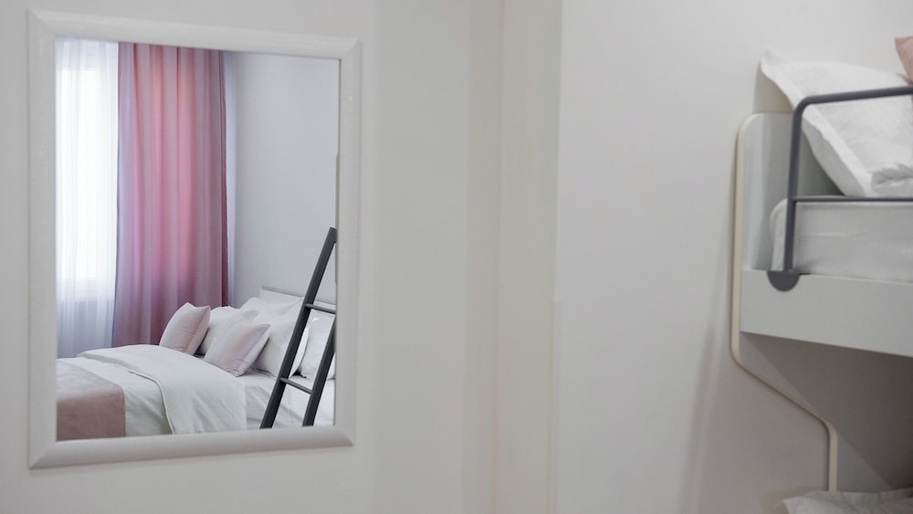 Lovely Rooms by Rentbeat