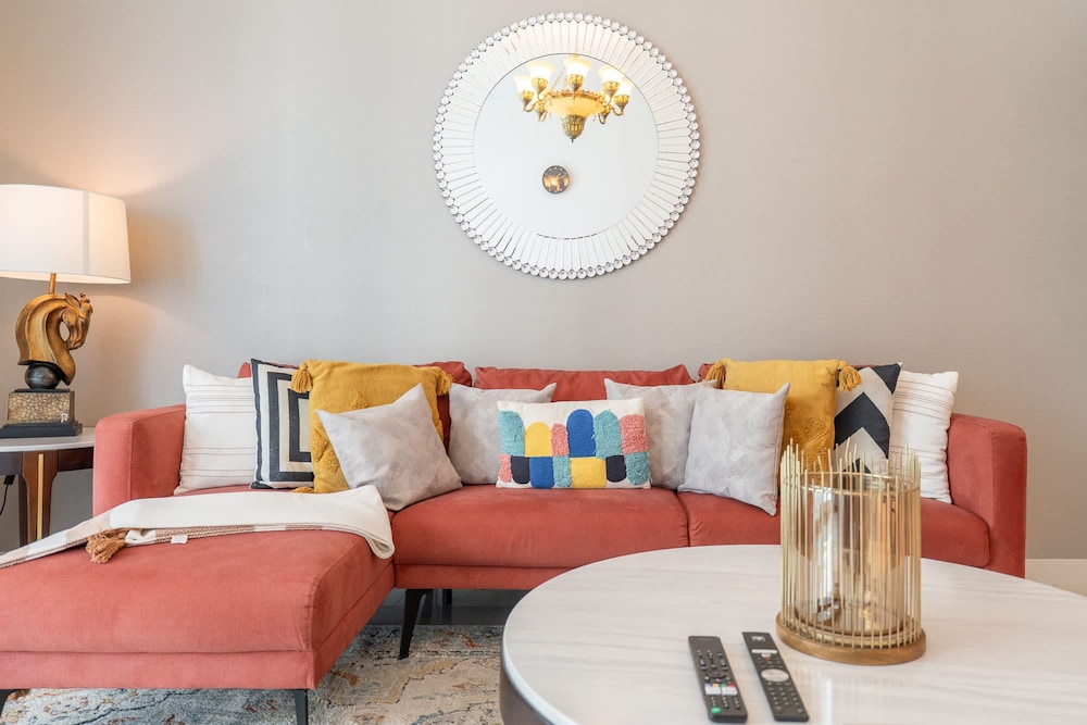 Mesmerizing 2BR in Emaar Beachfront With Sea Views