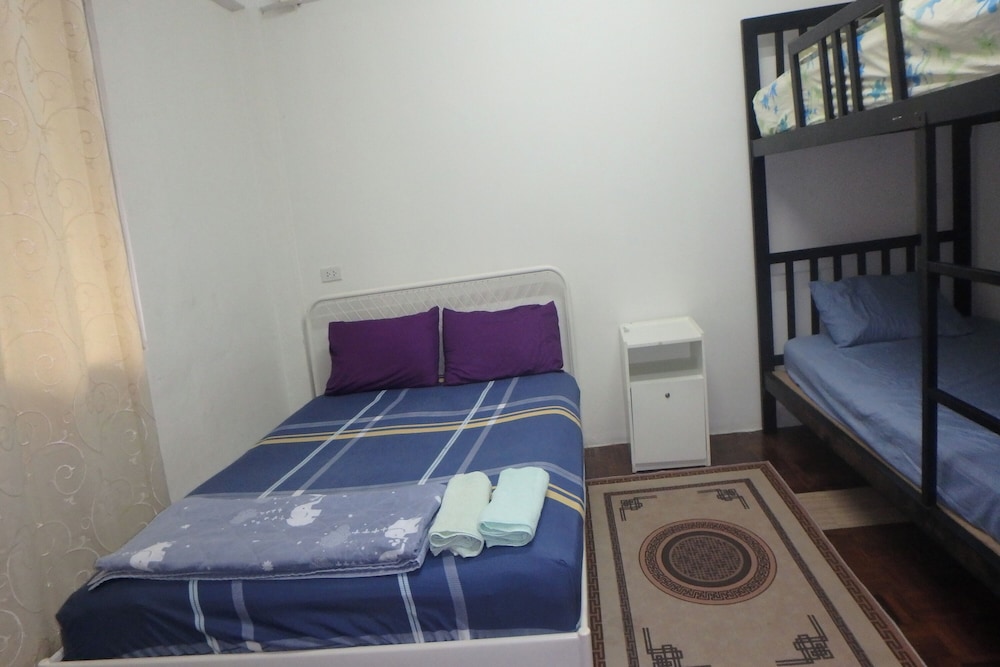 Rama 3 Sunrise Hostel