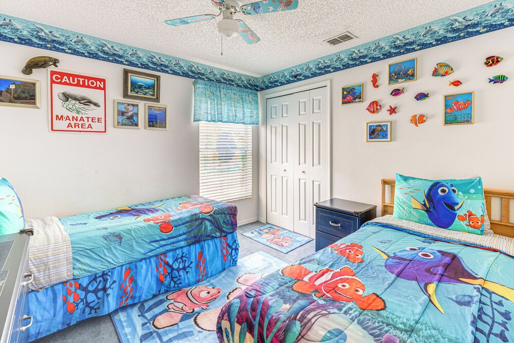 3 Mi to Disney World: Poolside Oasis w/ Game Room