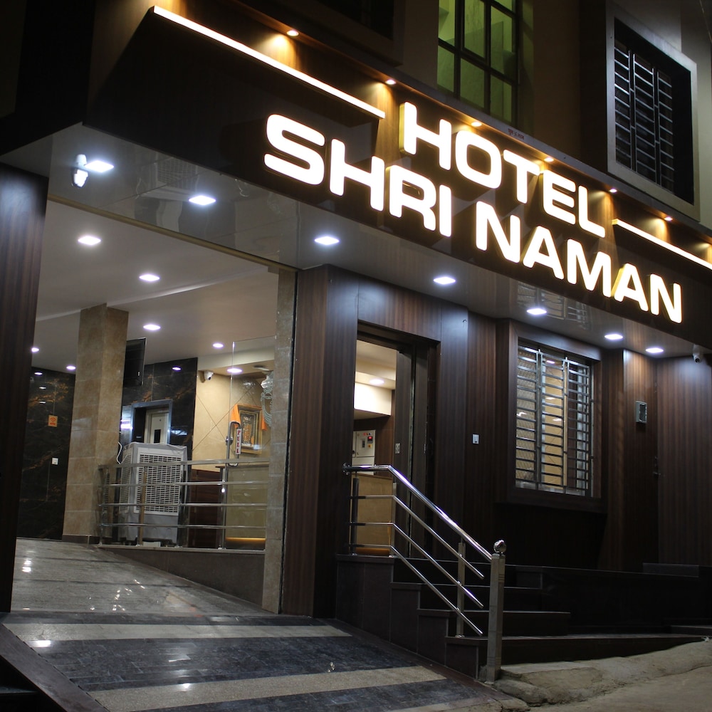 Maruti Group of Hotels - Hotel Shri Naman view 3