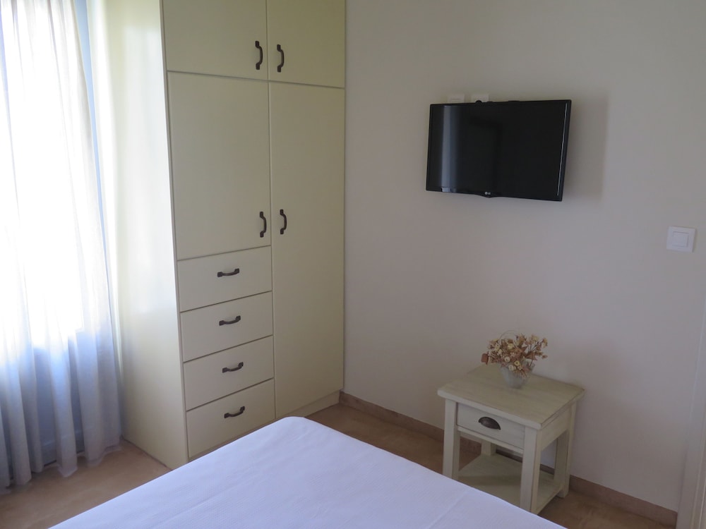 Kaminaki Amorgos Studios & Apartments photo 2