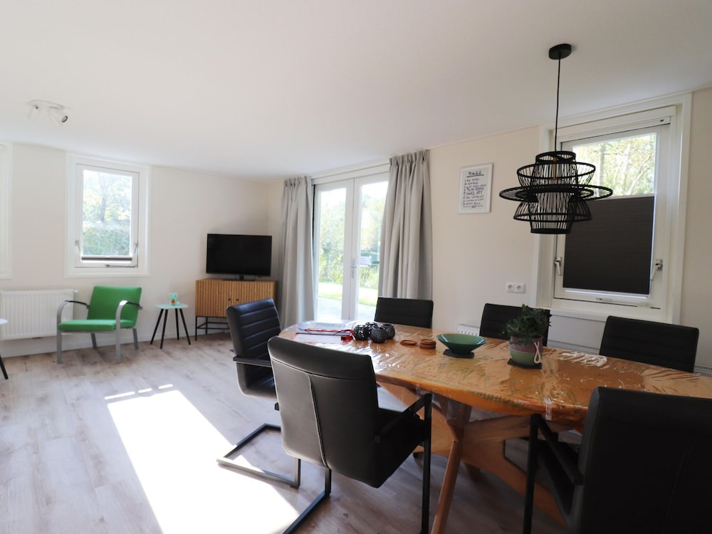 Chalet in Friesland Near Large Lakes