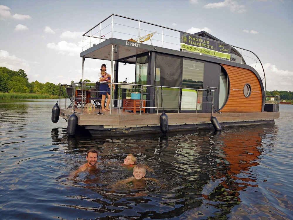 Houseboat on the Dahme