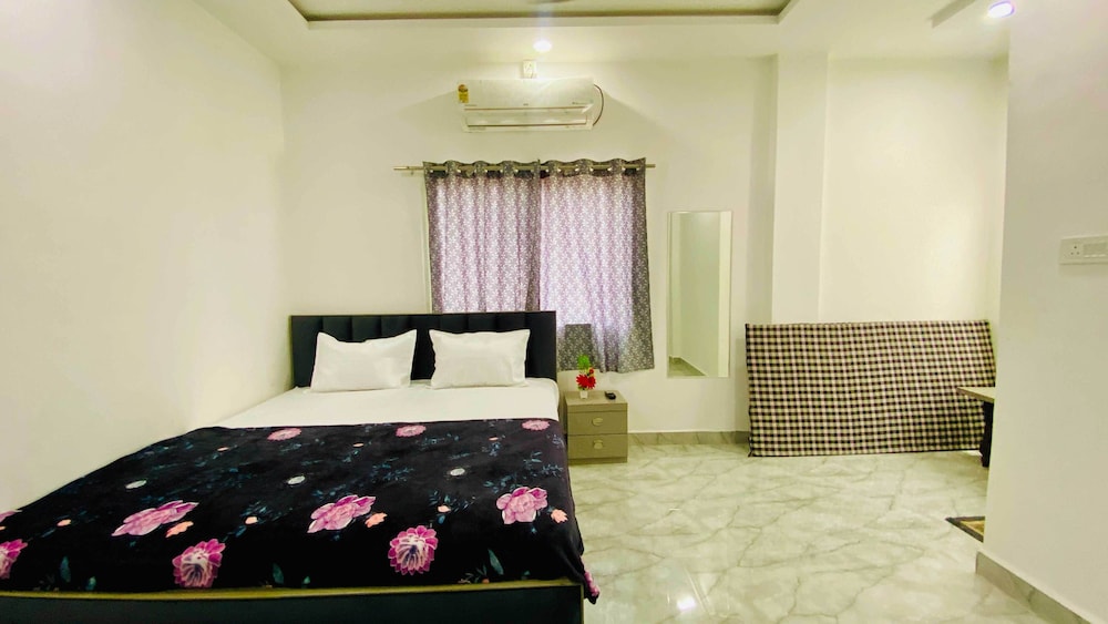 Prabhu Ji Home Stay