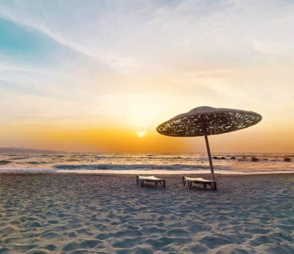 Aphroditebeachfrontresort Unique gem Direct by sea