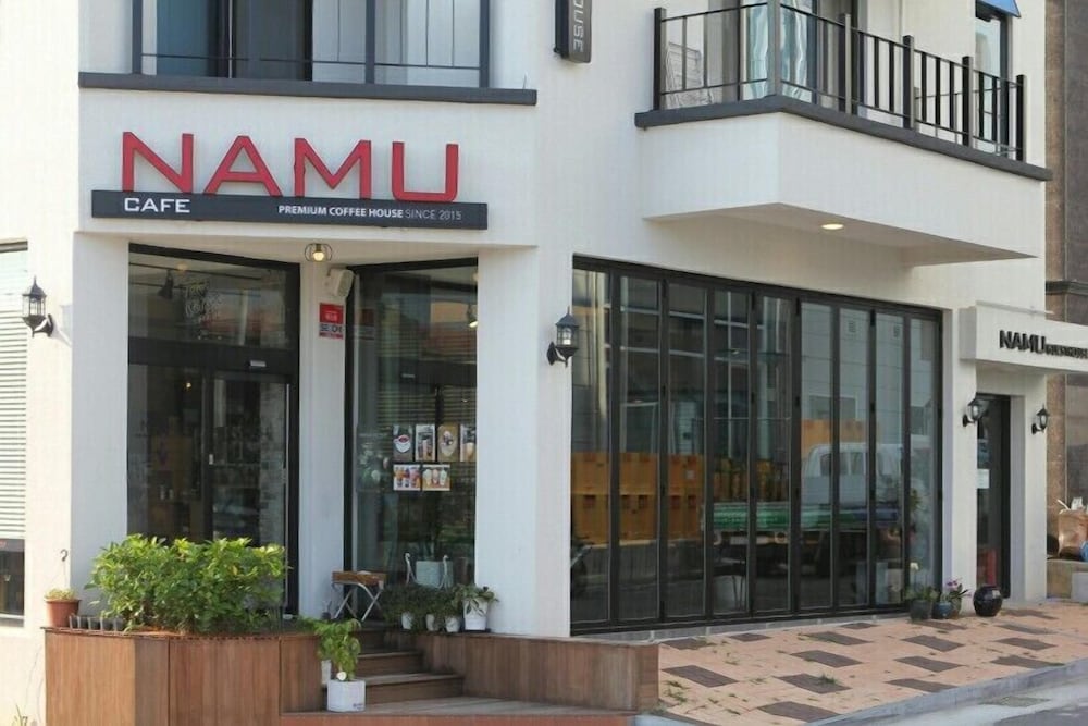 Namu Guesthouse & Pension - Hostel
