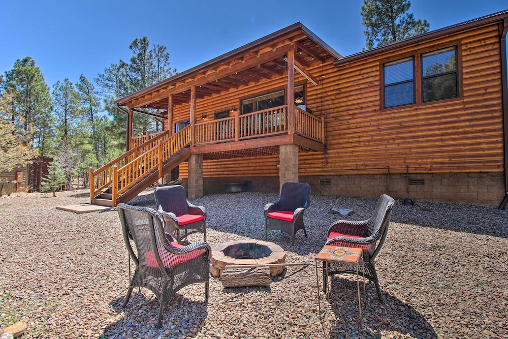 Near Golf & Hikes: Torreon Cabin w/ Furnished Deck view 5