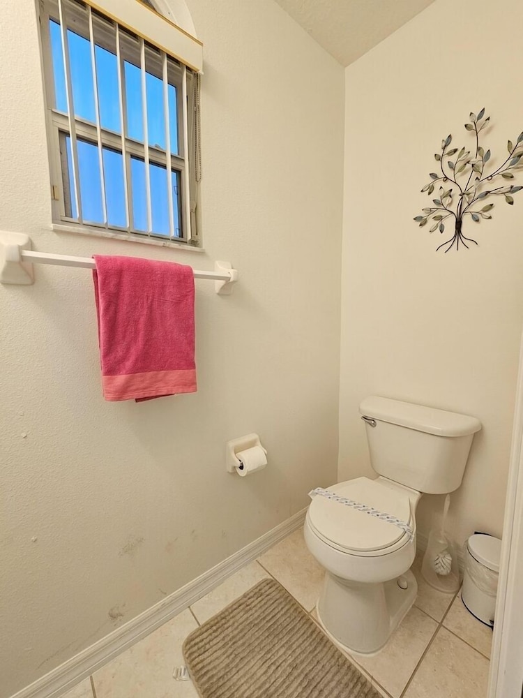Th211bd Tuscan Hills 4 Bed 4 Bedroom Home