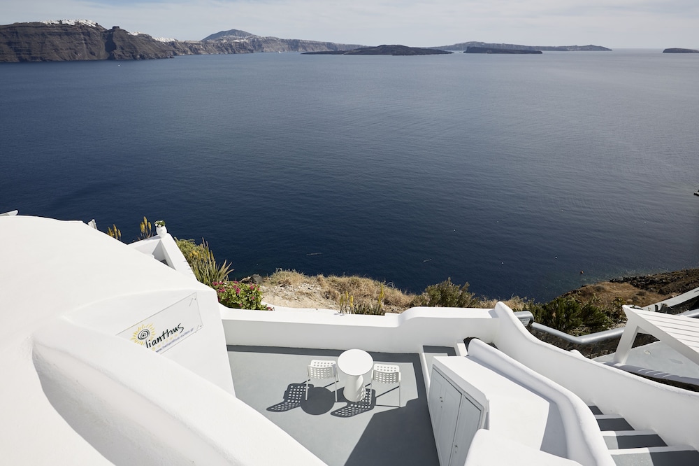 Helianthus Suites