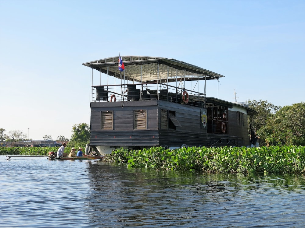 Phocea Cruise Siem Reap to Phnom Penh