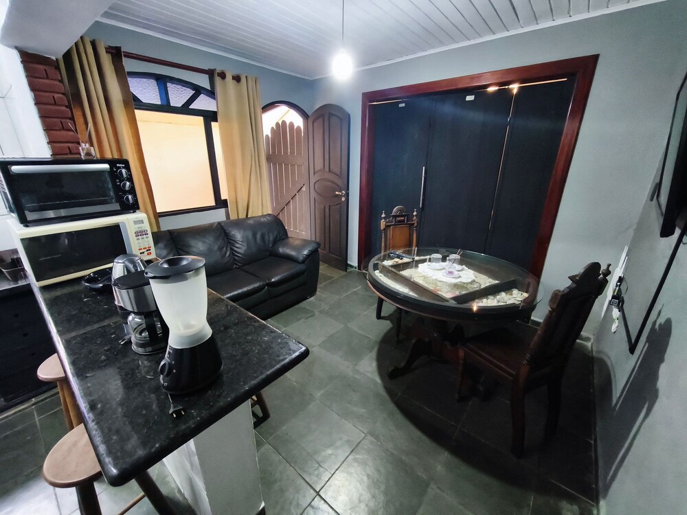 House With 2 BRs and Barbecue in Ubatuba Jao0368