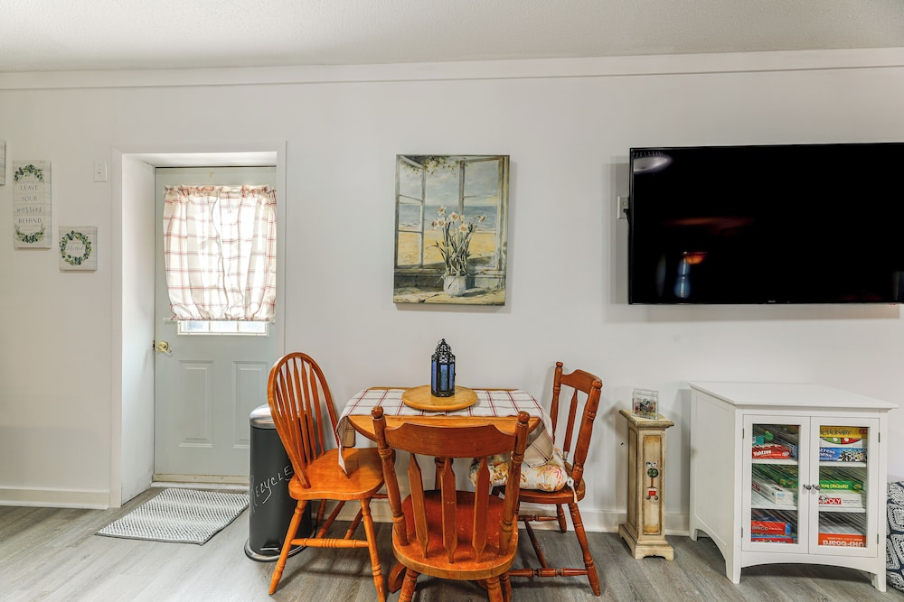 Spacious Family Home: 9 Mi to Ocean City Boardwalk
