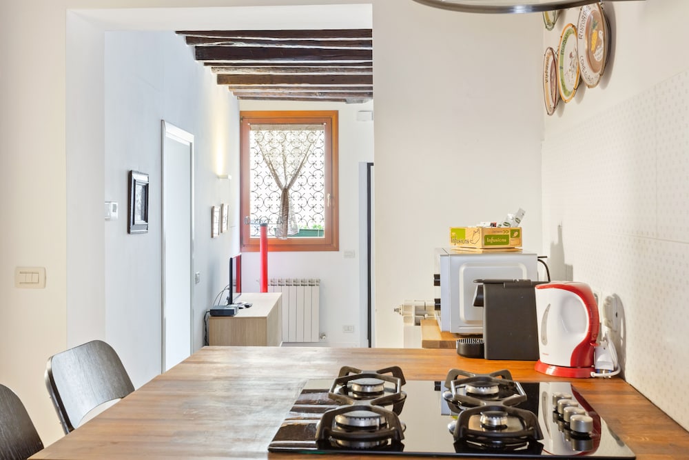 Riva Di Biasio Lovely Flat