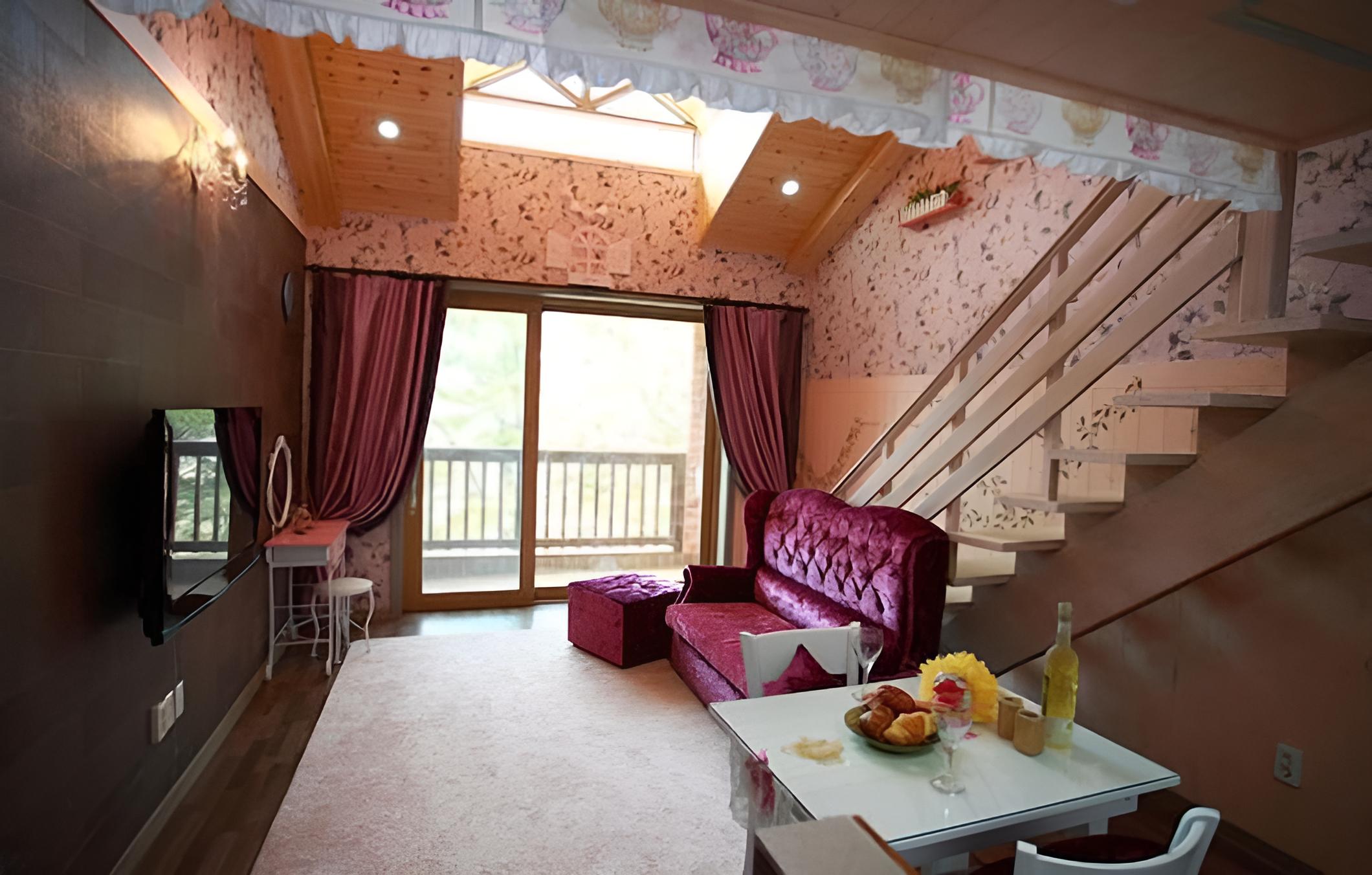 Taean Golden Wave Pension