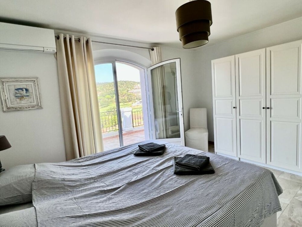 Villa Residence du Lac - Sainte Maxime view 5