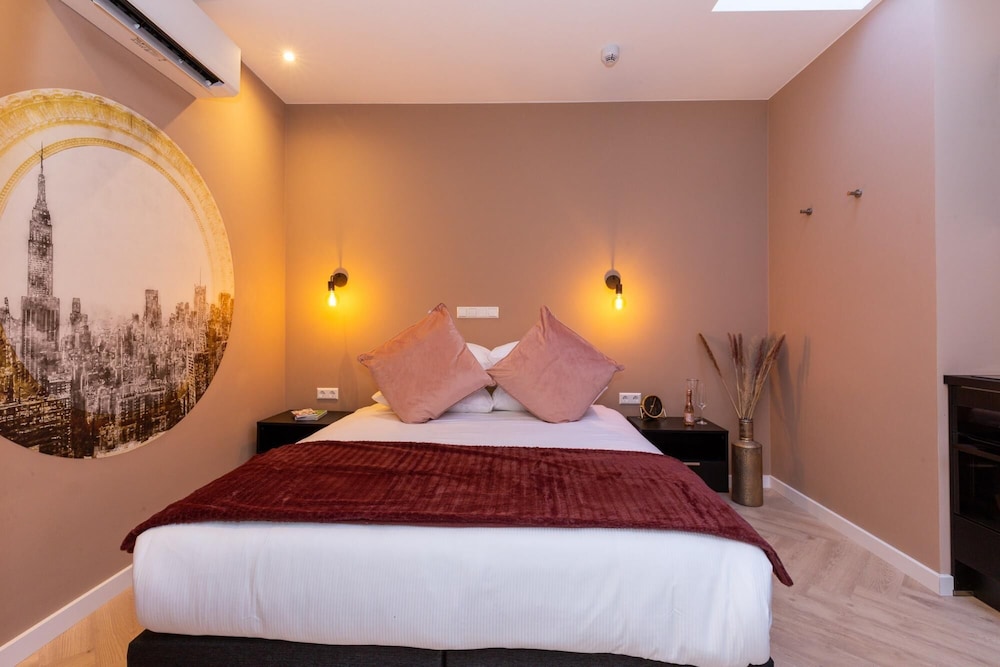 Ben s Boutique Hotel - Suite view 4
