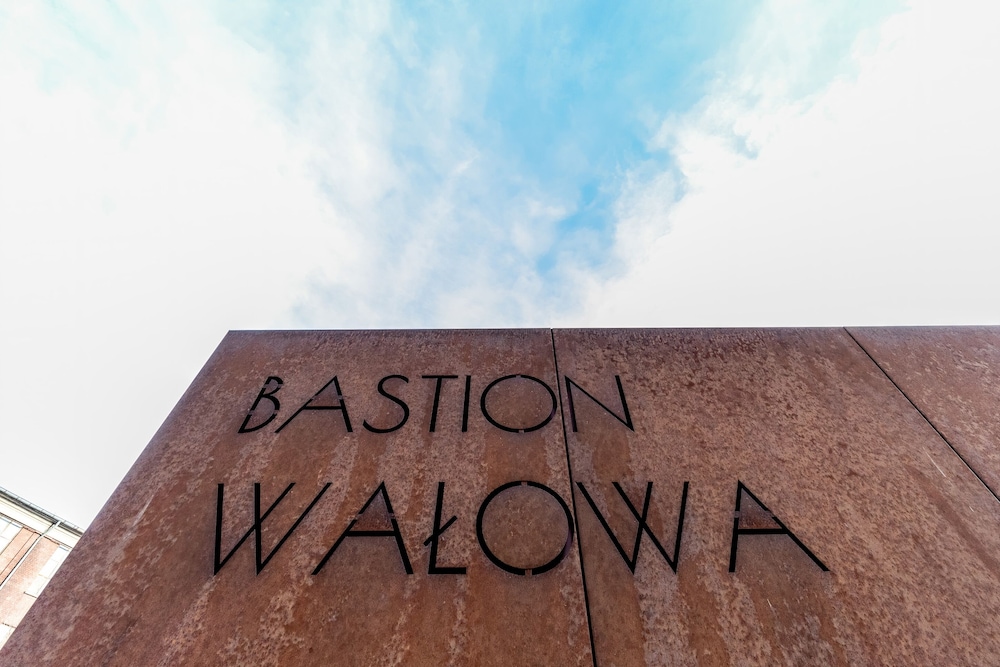 Apartments Gdansk Walowa by Renters view 5