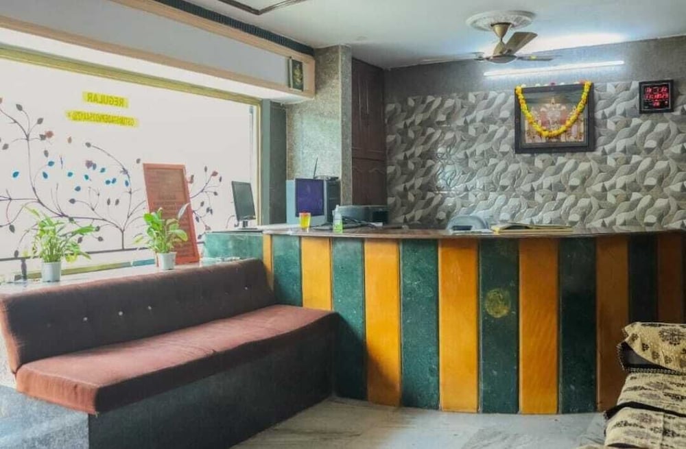 HOTEL SRI KALAGA
