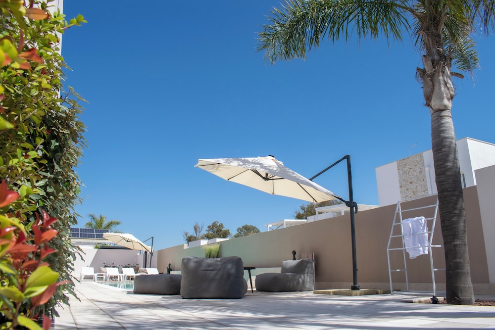Kalinifta Rooms Luxury Style