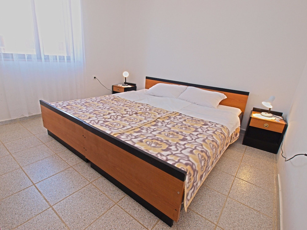 Apartment Desanka 668