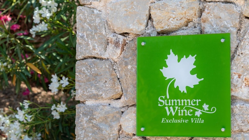 Villa Summer Wine by White Dream Villas