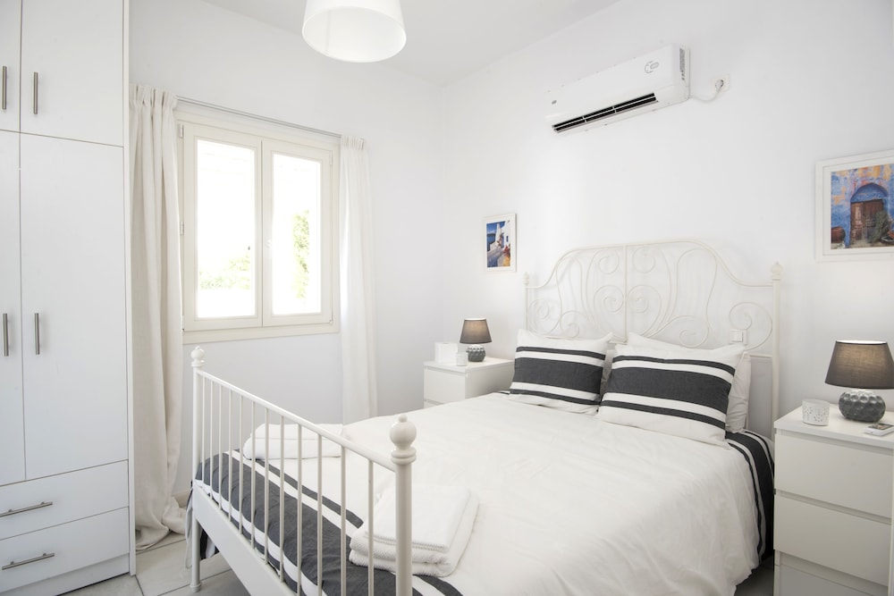 Naxian Resort