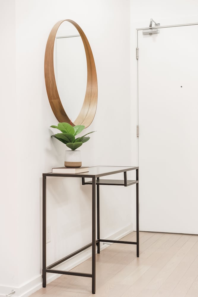 Sarkar Suites - Peter Street - Image 1