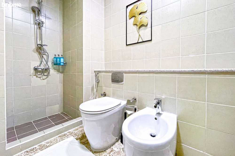 2B-Torch Tower-4408 by bnbme homes