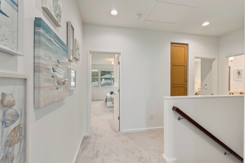 @ Marbella Lane - Stunning Gem w/ MT & Ocean Views