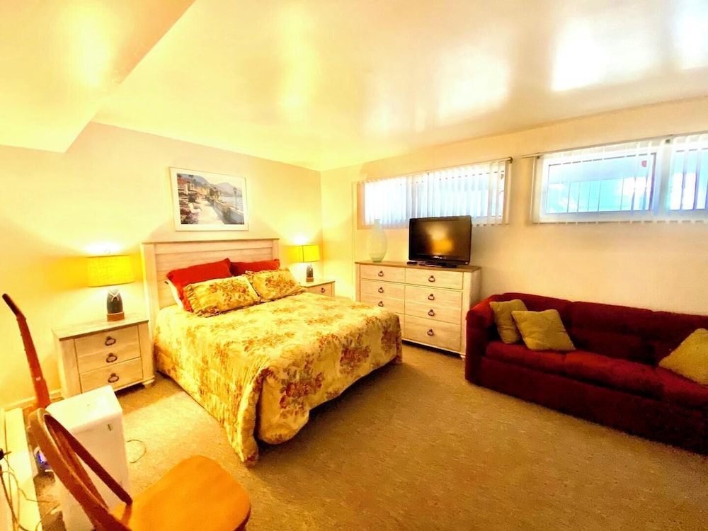 Ocean Harbor 2B
