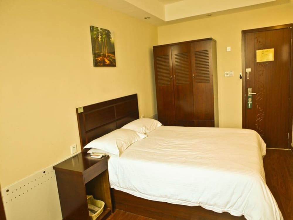 GreenTree Inn Zhejiang Yancheng Xiangshui Jinhai Changjiang Rord Express Hotel