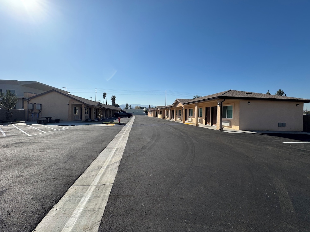 Dutch Motel