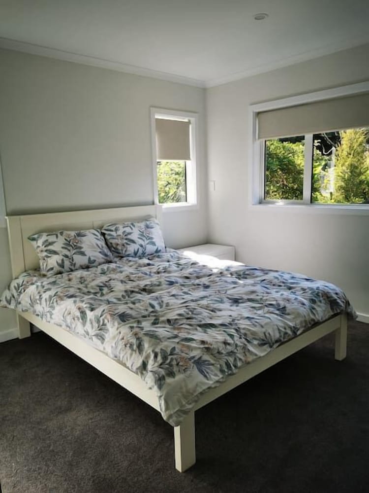 Brand New 5BR home with view of the sea view 2