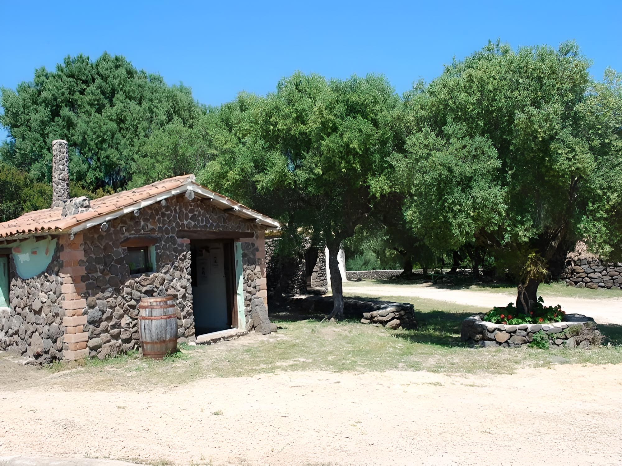 Agriturismo Gulunie a 800 mt dal mare