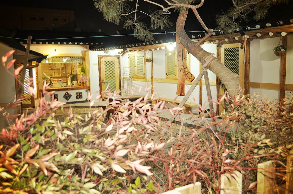Tosarang Guesthouse