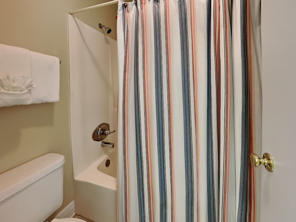 Spinnaker #2A by Southern Vacation Rentals view 3