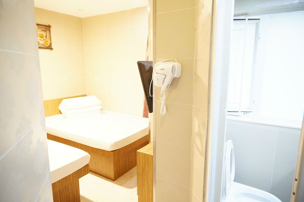 Kam Fu Guest House