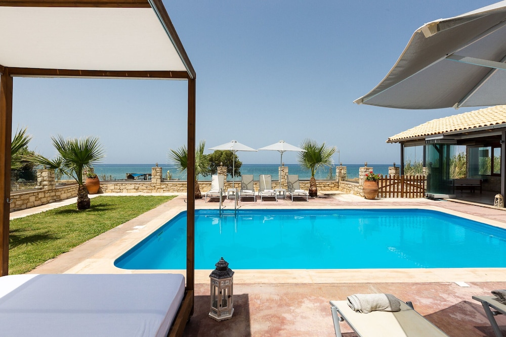 Golden Sand Beach Villa Villa