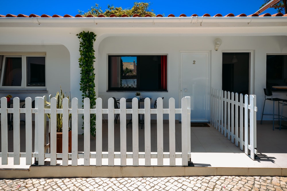 Limmo Garden Guest House
