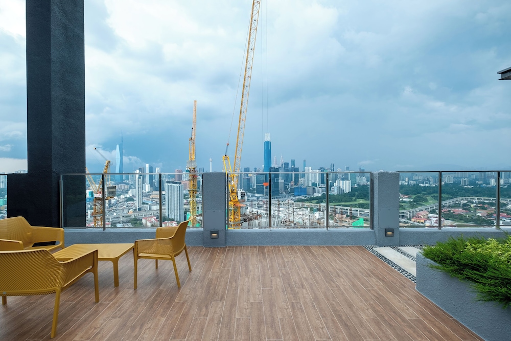 The Lavile Horizon KL Apartments