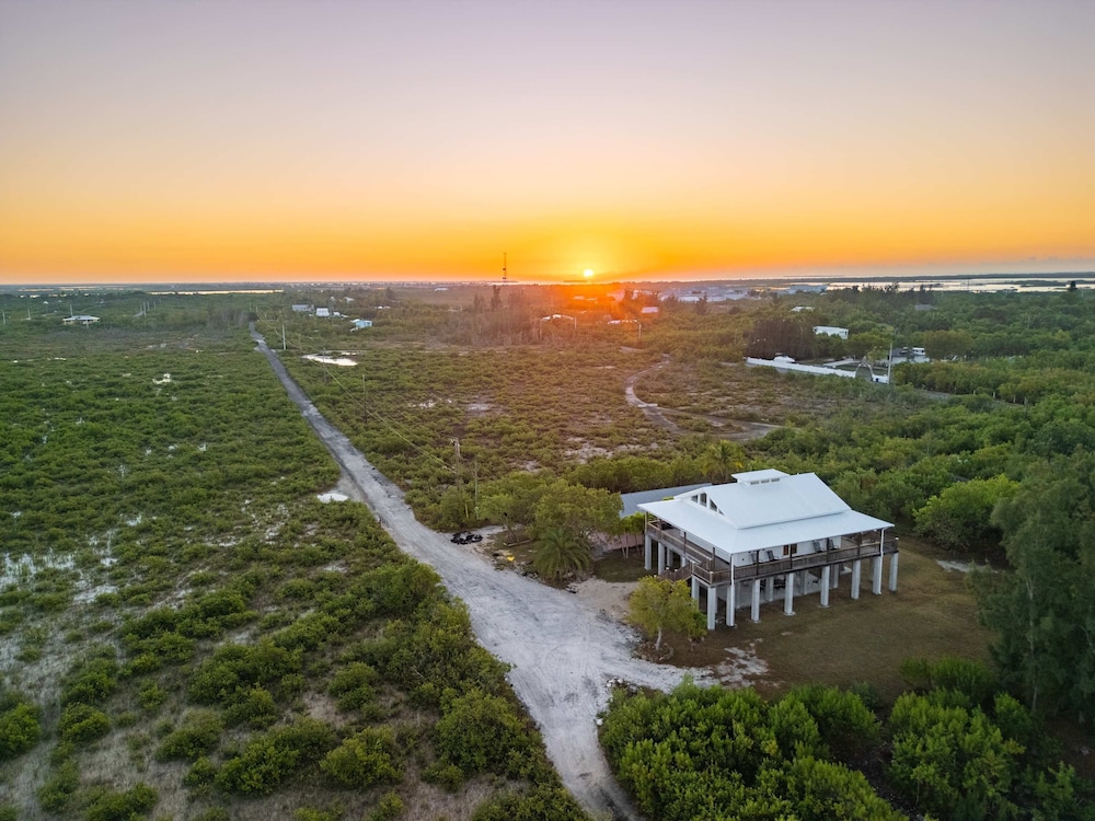 Starlight Serenity - Hideaway w Stunning Views