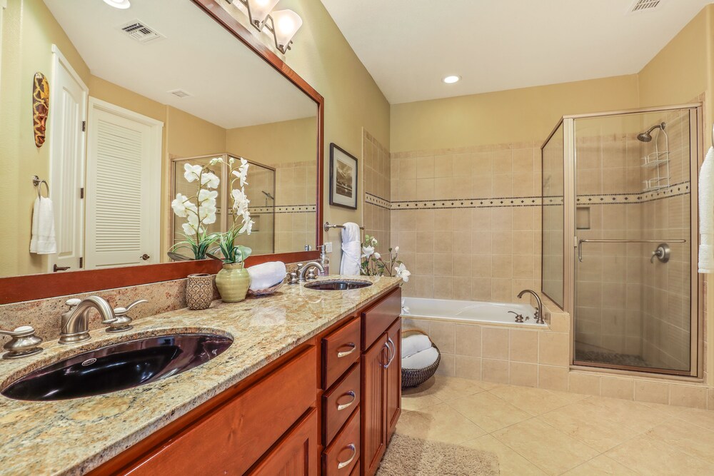 Golf S G2 At Mauna Lani Resort 3 Bedroom Townhouse by RedAwning