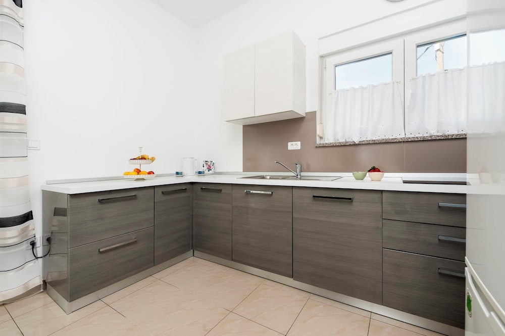 Apartments Sena