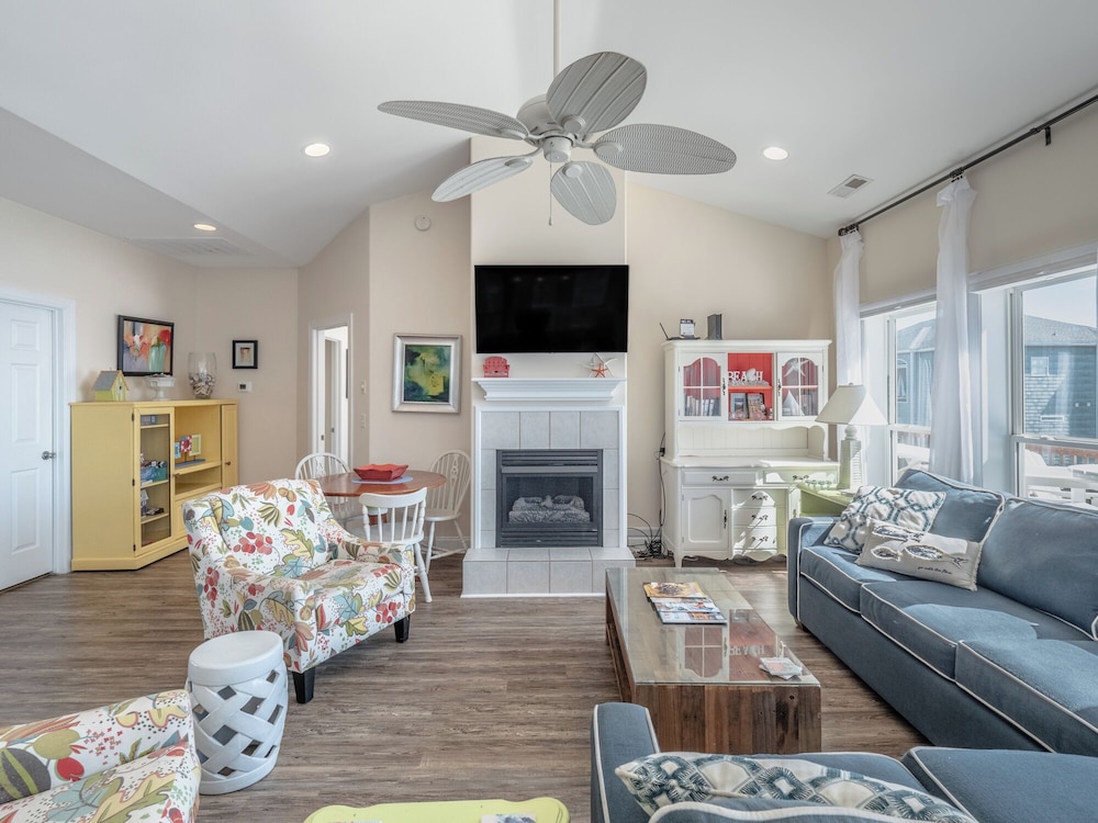 Legasea by Topsail Realty