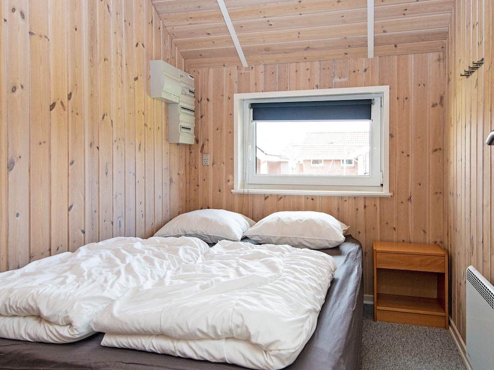 8 Person Holiday Home in Oksbol