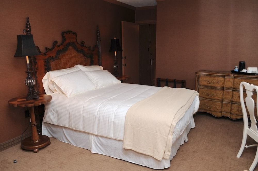 The Beaumont Inn